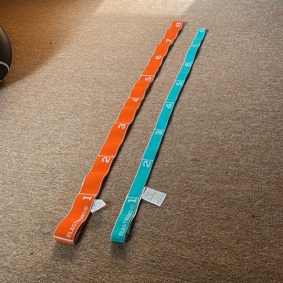 Workout gear bundle - Picture 3 of 3